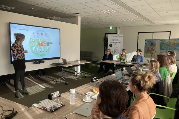 Terugdringen en Voorkomen van Laaggeletterdheid